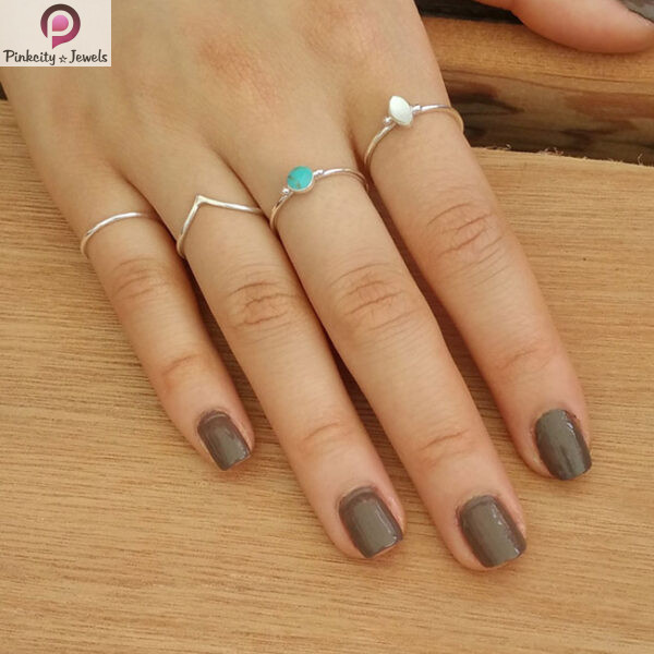 White Moonstone Gemstone Silver Small Ring - Image 3