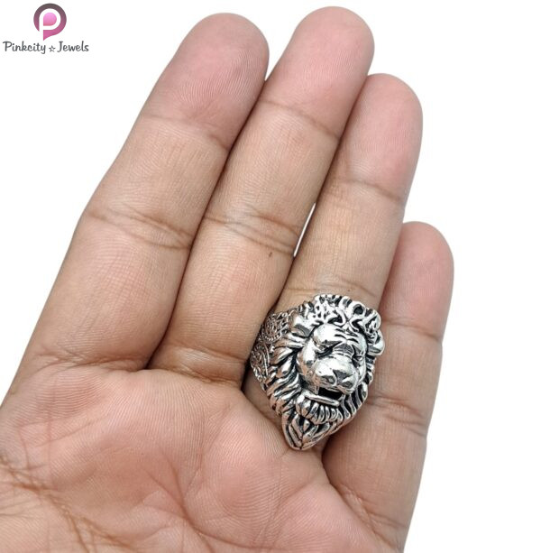 Sterling Silver Lion Face Ring - Image 2