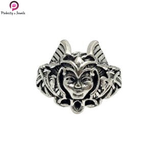 kingdom queen Ring
