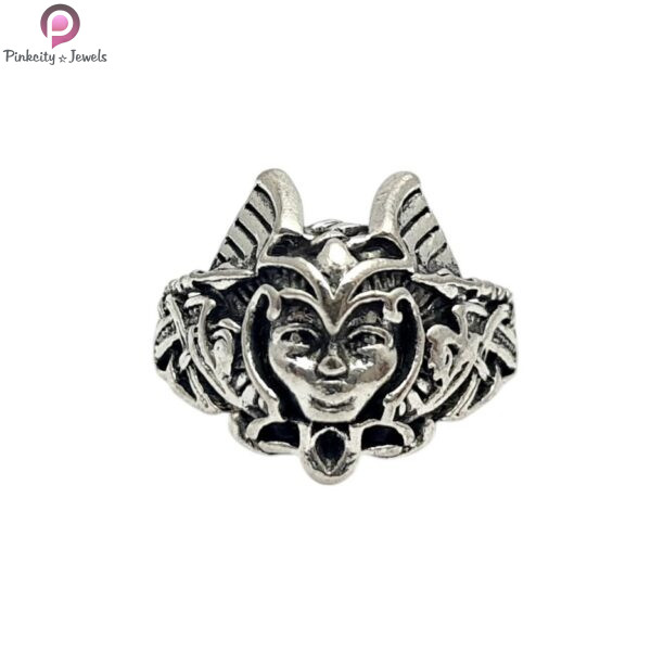 kingdom queen Ring