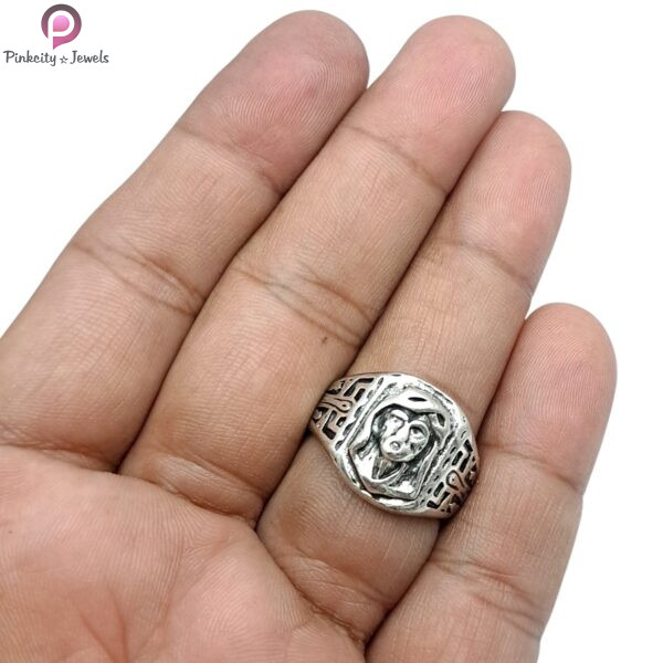 egyptian style ring - Image 2