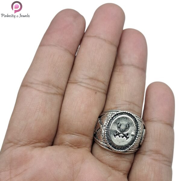 Oxidised Silver Macho fingerring Ring - Image 2